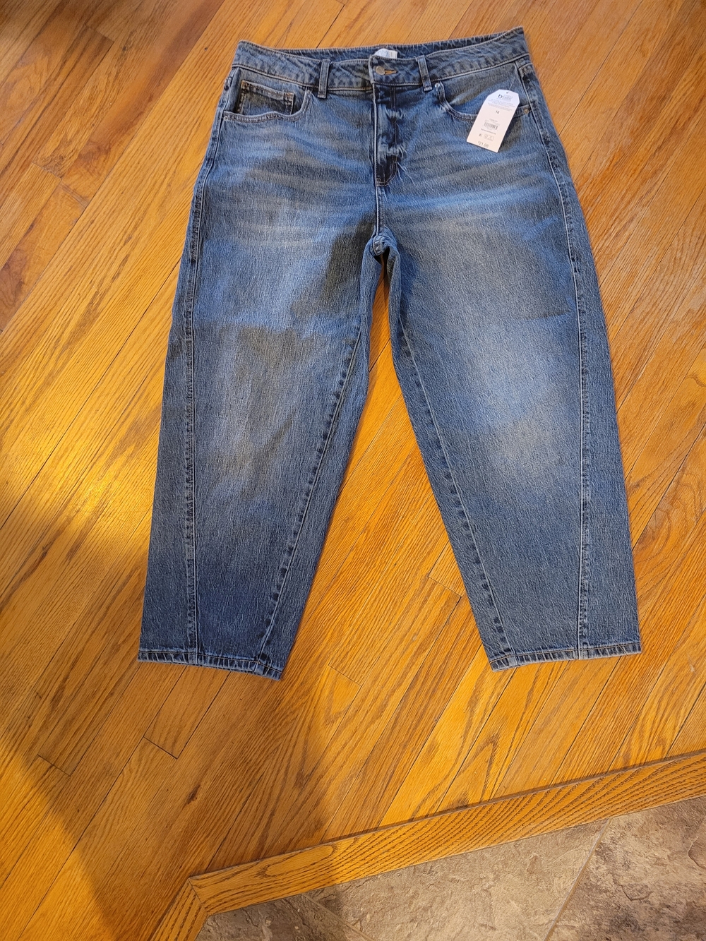 Time and Tru Medium Blue Wide Leg Jeans